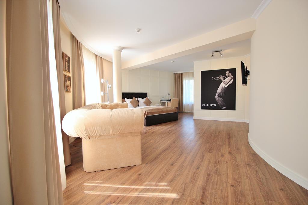Residence House Русе Екстериор снимка